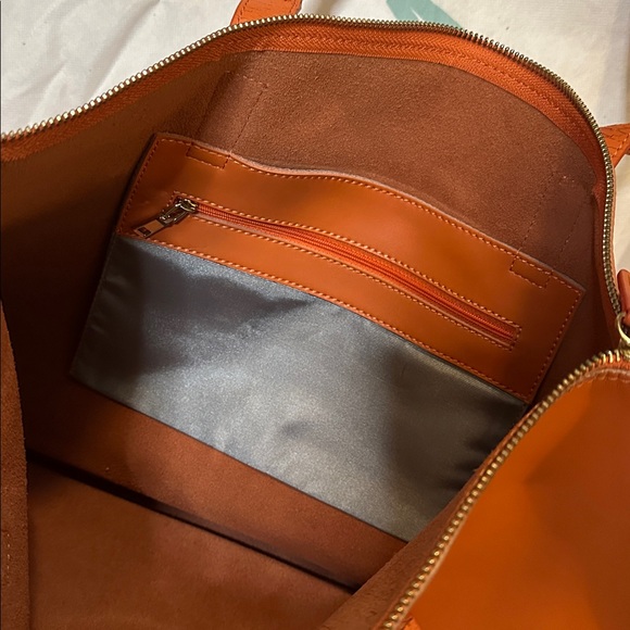 Large Orange Leather Tote - Picture 5 of 6